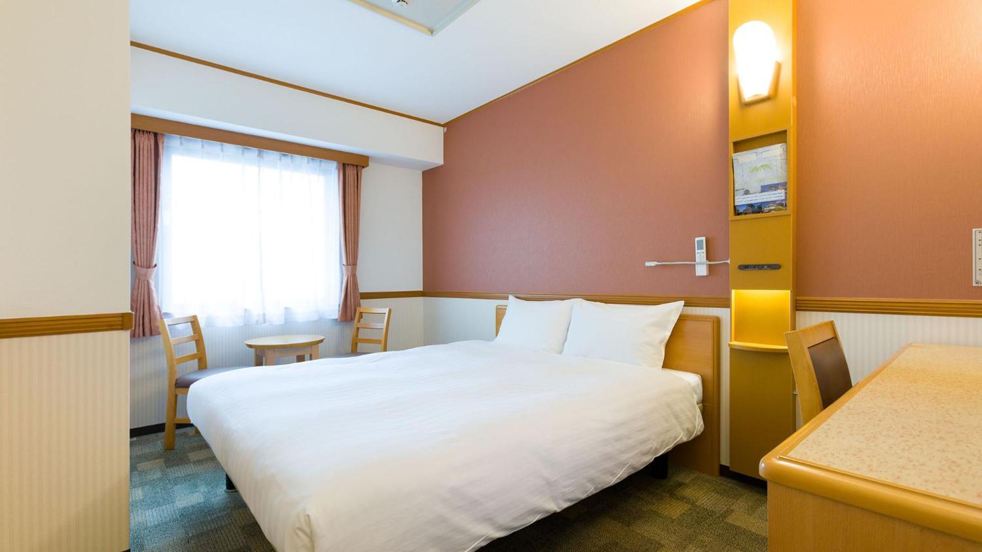 Toyoko Inn Takasaki Eki Nishi Guchi No 2 객실 사진