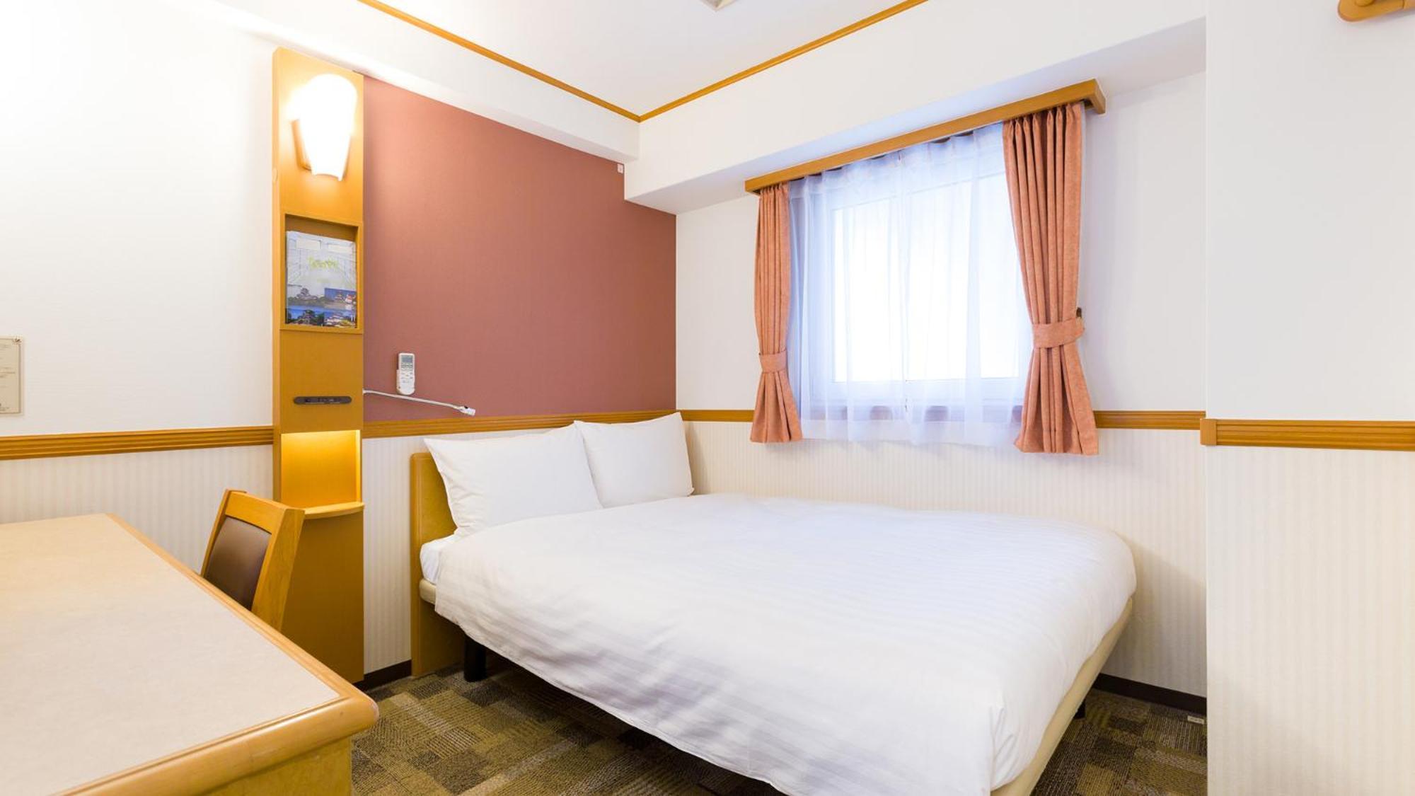 Toyoko Inn Takasaki Eki Nishi Guchi No 2 객실 사진