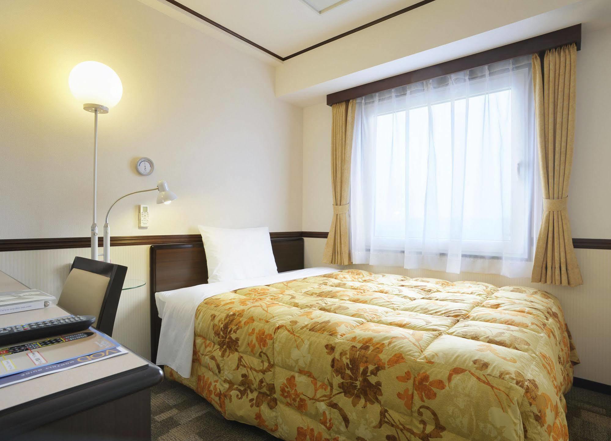Toyoko Inn Takasaki Eki Nishi Guchi No 2 외부 사진